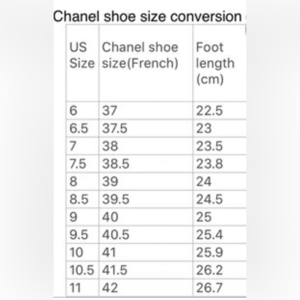 CHANEL Black and Cream Heels - Picture 12 of 12